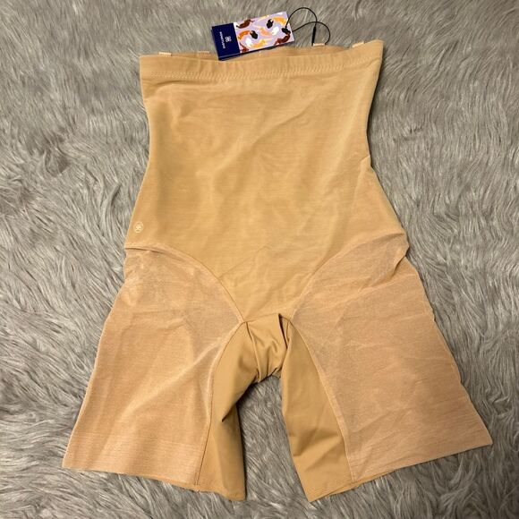 HoneyLove SuperPower Short All Over Sculpt Women's Size Small Sand Shapewear